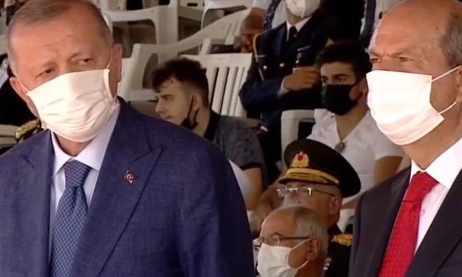 Εμπρηστικός Ερντογάν: Βλέπει εχθρούς των Τουρκοκυπρίων που παρασύρονται από τον Μητσοτάκη