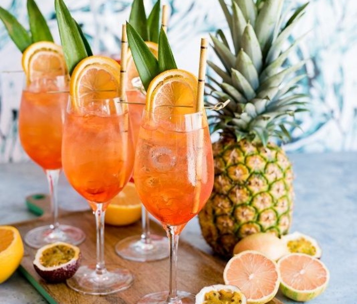 Mocktails: Tα κοκτέιλ χωρίς αλκοόλ που πρέπει να δοκιμάσεις