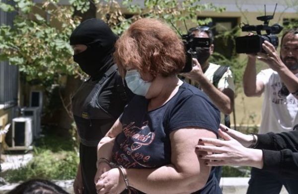 Χρήστος Παππάς: «Δεν ήθελα να δείξω περιφρόνηση στον άνθρωπο που σέβομαι» – Τι αναφέρει η 52χρονη που κατηγορείται για υπόθαλψη εγκληματία