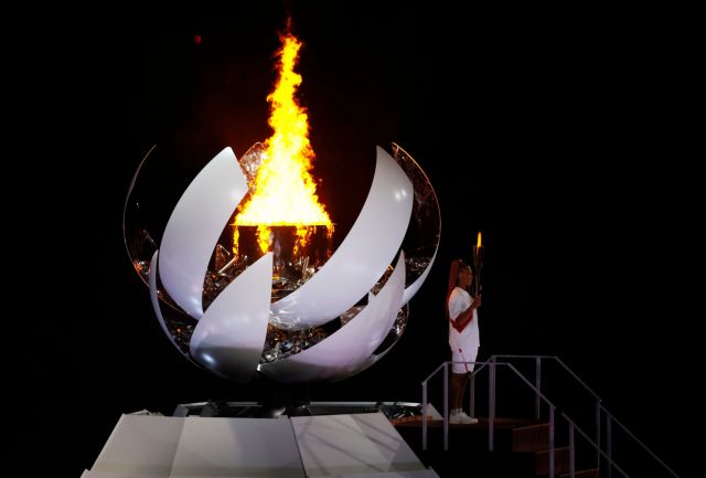 Άναψε η Ολυμπιακή Φλόγα στο Τόκιο – Όλα όσα είδαμε στην Τελετή Έναρξης