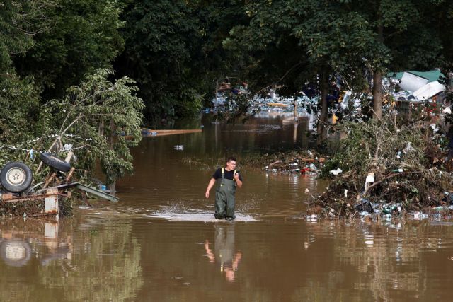 Γερμανία: 141 νεκροί, 1000 τραυματίες και 3000 αγνοούμενοι από τις πλημμύρες
