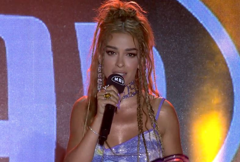 Ελένη Φουρέιρα: «Θέλω να πω σε όλα τα αγόρια να αγαπάνε και να σέβονται τις γυναίκες»