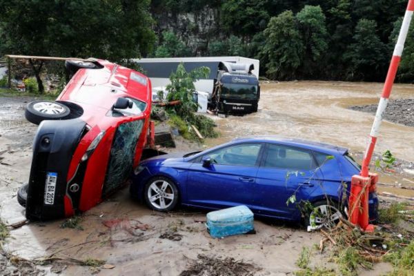 Γερμανία: Φονικές πλημμύρες – Τουλάχιστον 11 νεκροί και 70 αγνοούμενοι