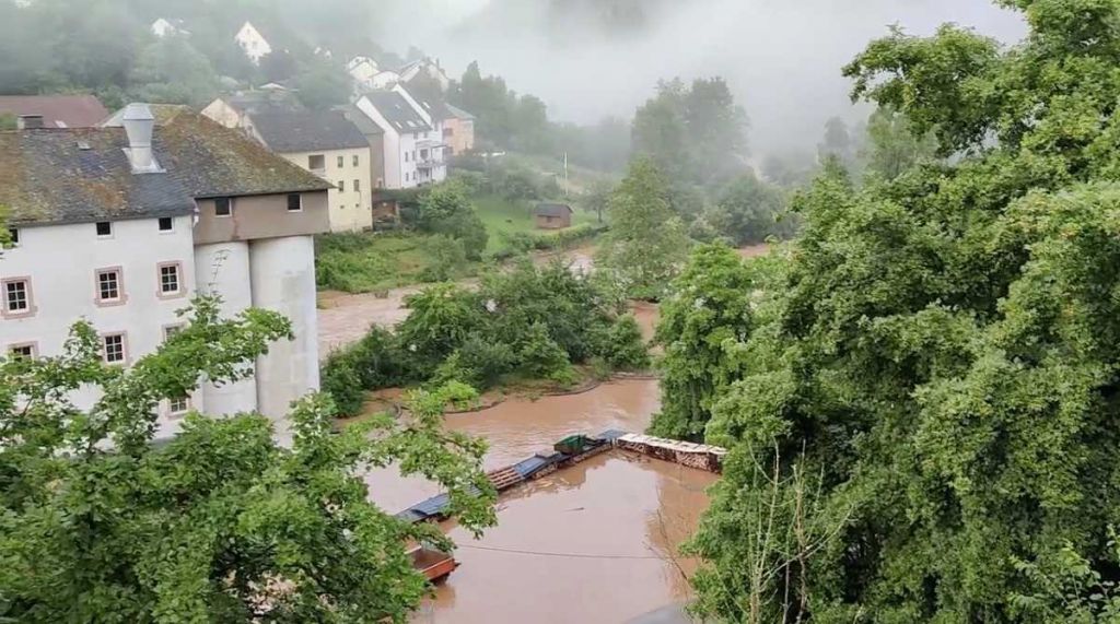 Γερμανία: Τουλάχιστον 67 οι νεκροί από τις πλημμύρες στην κεντρική Ευρώπη – Εικόνες καταστροφής