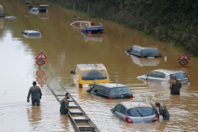 Γερμανία - πλημμύρες: Στις πληγείσες περιοχές Σταϊνμάιερ και Μέρκελ