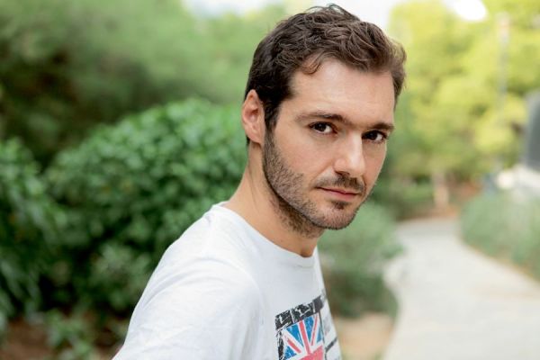 Συγκλονιστική εξομολόγηση του Θάνου Τοκάκη: «Ο αδερφός μου έχει διαγνωστεί με καρκίνο στον εγκέφαλο»