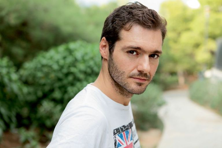 Συγκλονιστική εξομολόγηση του Θάνου Τοκάκη: «Ο αδερφός μου έχει διαγνωστεί με καρκίνο στον εγκέφαλο»