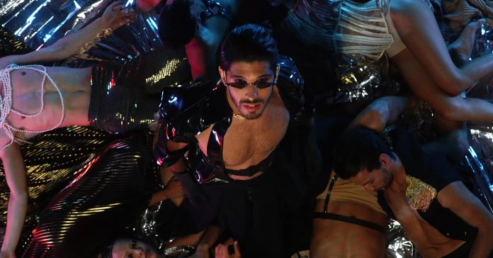 Γιάννης Λάφης: Εντυπωσιάζει με το νέο του βίντεο κλιπ για το τραγούδι «Όχι Άλλα Λόγια»