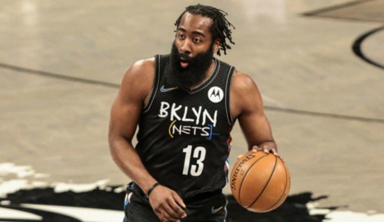 Παρτάρει στη Μύκονο και ο Χάρντεν