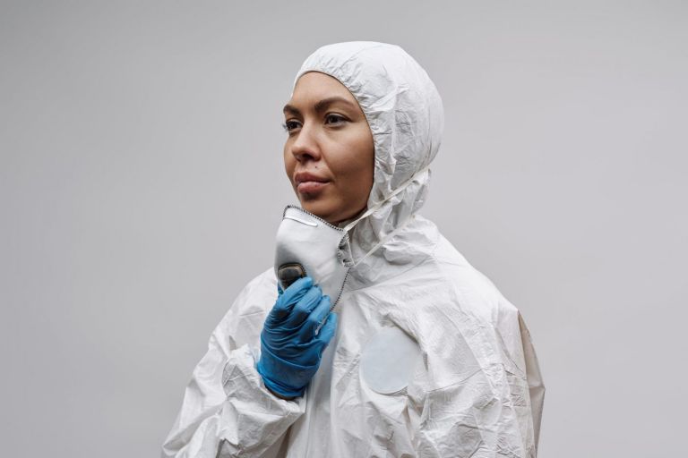 Ινδία: Συνεχίζει να «σαρώνει» ο κοροναϊός