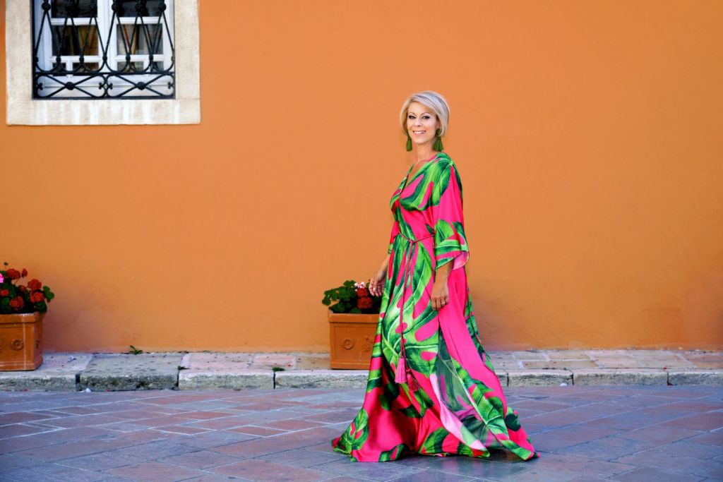 Ιωάννα Βλάχου: Η ερμηνεύτρια που πολέμησε για τη ζωή της κόρης της τραγουδά για την «Φλόγα»