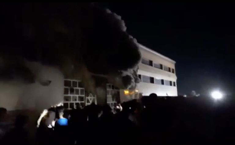 Φρίκη στο Ιράκ: Τουλάχιστον 52 οι νεκροί από τη νέα τεράστια πυρκαγιά σε κλινική Covid-19