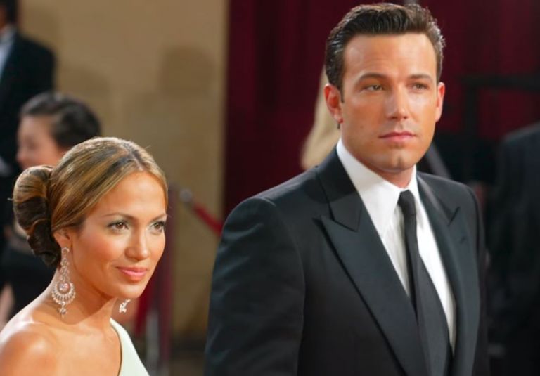 Τζένιφερ Λόπεζ – Μπεν Άφλεκ: Viral η φωτογραφία τους που ανταλλάσσουν καυτά φιλιά