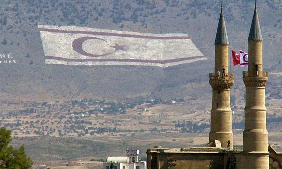 Times: «Οι Τουρκοκύπριοι φοβούνται το βαρύ χέρι του Ερντογάν»