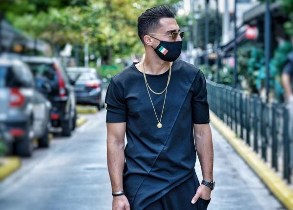 Σάκης Κατσούλης: Η απάντησή του στα αρνητικά σχόλια του παππού του