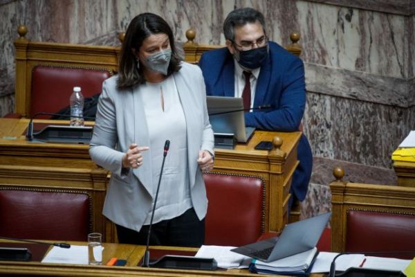 Kεραμέως: Δεν μας ενδιαφέρει μόνο να έχουμε εισαχθέντες – Μας ενδιαφέρει να έχουμε αποφοίτους