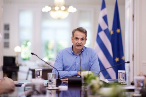 Μητσοτάκης: «Κλείσε και εσύ το δικό σου ραντεβού» για το εμβόλιο (βίντεο)
