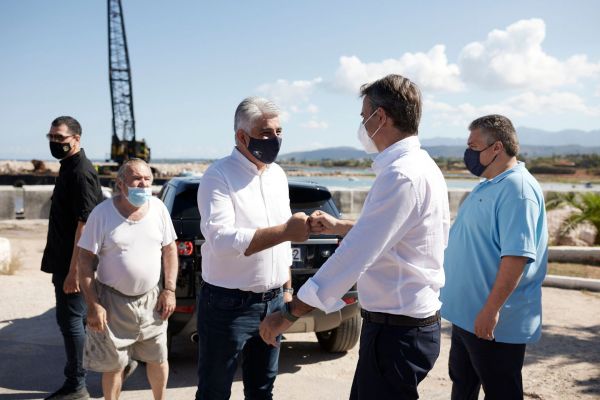 Μητσοτάκης: Οι Έλληνες είτε θα εμβολιαστούν είτε θα νοσήσουν – Οι ανεμβολίαστοι κινδυνεύουν να αρρωστήσουν σοβαρά