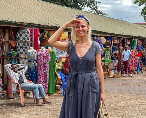 Χριστίνα Κοντοβά: Το φωτογραφικό άλμπουμ από τη ζωή της στην Ουγκάντα