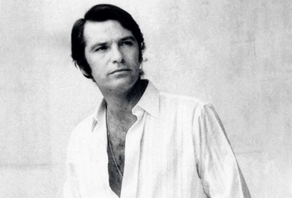 Νίκος Κούρκουλος: Το προαίσθημα και ο χαμός δύο αδελφών του