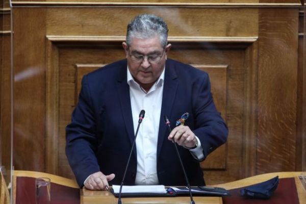 Κουτσούμπας: Με το ν/σ Κεραμέως θα κάνουν κατάληψη στο σχολείο οι ιδιώτες – χορηγοί