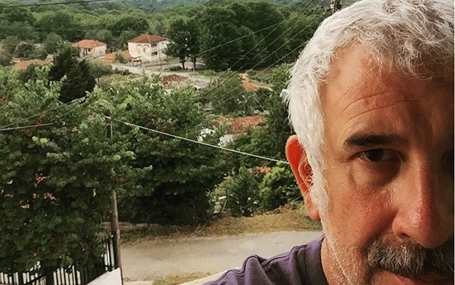 Πέτρος Φιλιππίδης: Έγκλειστος στη βίλα εδώ και πέντε μήνες, περιμένει την ώρα του ανακριτή