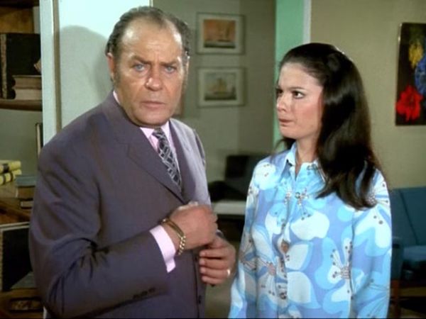 Νέλλη Γκίνη: Ο Λάμπρος Κωνσταντάρας ήταν πάντα τόσο-όσο