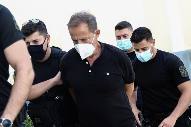 Λιγνάδης: «Να τεθώ σε καθεστώς ηλεκτρονικής επιτήρησης» - Τι αναφέρει στο υπόμνημα για τις δύο νέες κατηγορίες βιασμού