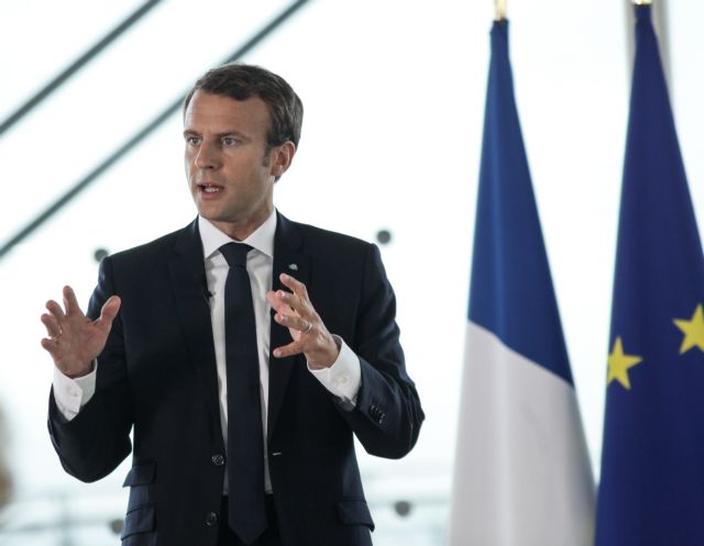 Συναγερμός στη Γαλλία: Διάγγελμα Μακρόν – Έρχεται υποχρεωτικός εμβολιασμός των υγειονομικών