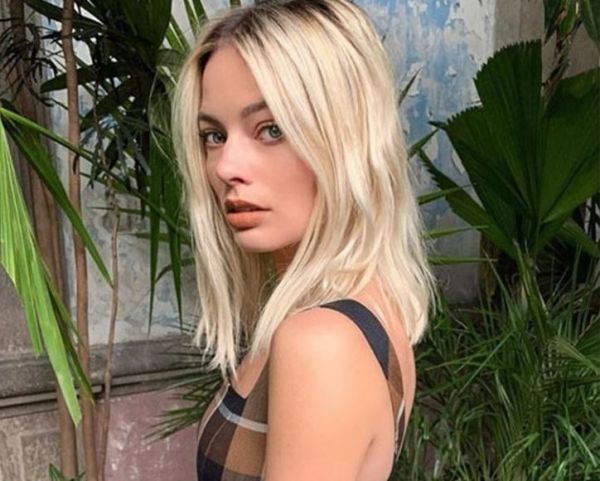 Η Μάργκο Ρόμπι μεταμορφώνεται σε Barbie στην μεγάλη οθόνη