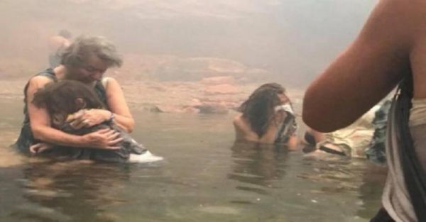 Μάτι: Η ιστορία πίσω από τη συγκλονιστική φωτογραφία που τράβηξε ένας 14χρονος