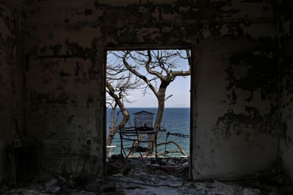Έρχονται αποζημιώσεις για την τραγωδία στο Μάτι μετά την απόφαση-σταθμό για τις φονικές πλημμύρες στη Μάνδρα