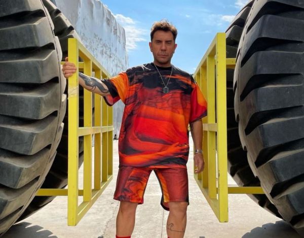 Γιώργος Μαζωνάκης: Η συγκινητική εξομολόγηση για τα παιδικά του χρόνια