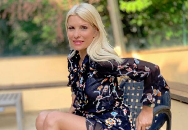 Ελένη Μενεγάκη: Η παρουσιάστρια σε όλους τους μεγάλους ρόλους της ζωής της