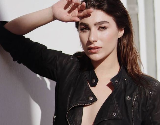 Χρύσα Μιχαλοπούλου: Μας συστήνει τον «τίγρη» της