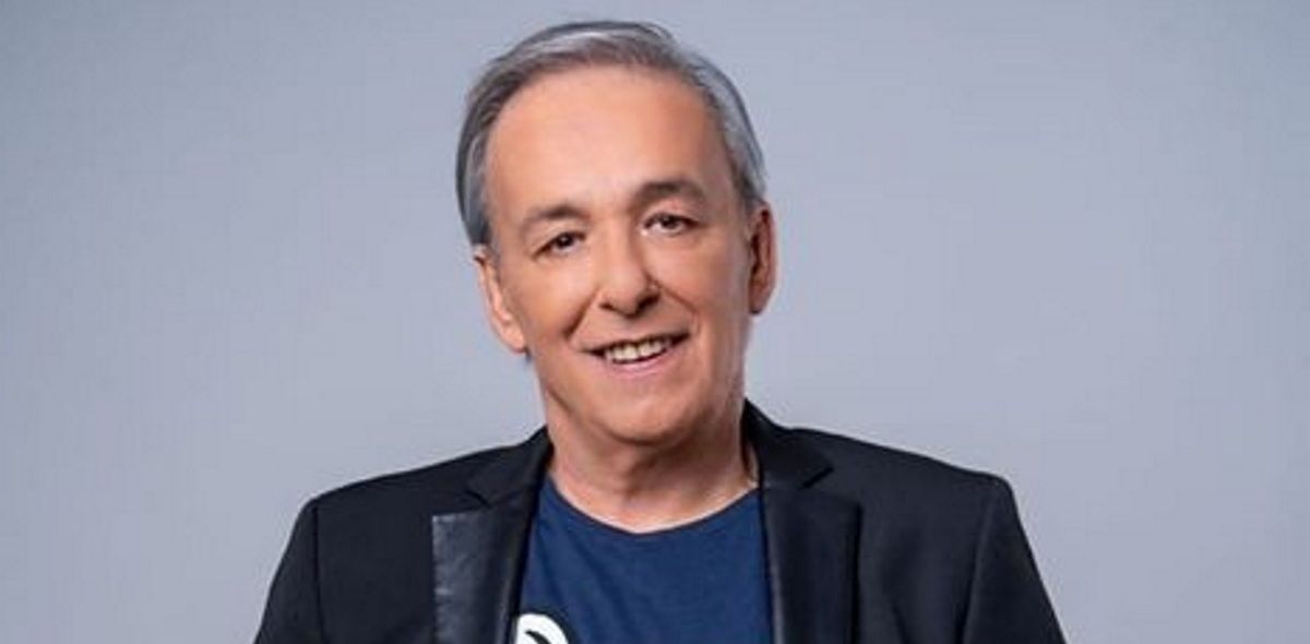 Ανδρέας Μικρούτσικος: Στο νοσοκομείο εσπευσμένα – Τι συνέβη στον παρουσιαστή;