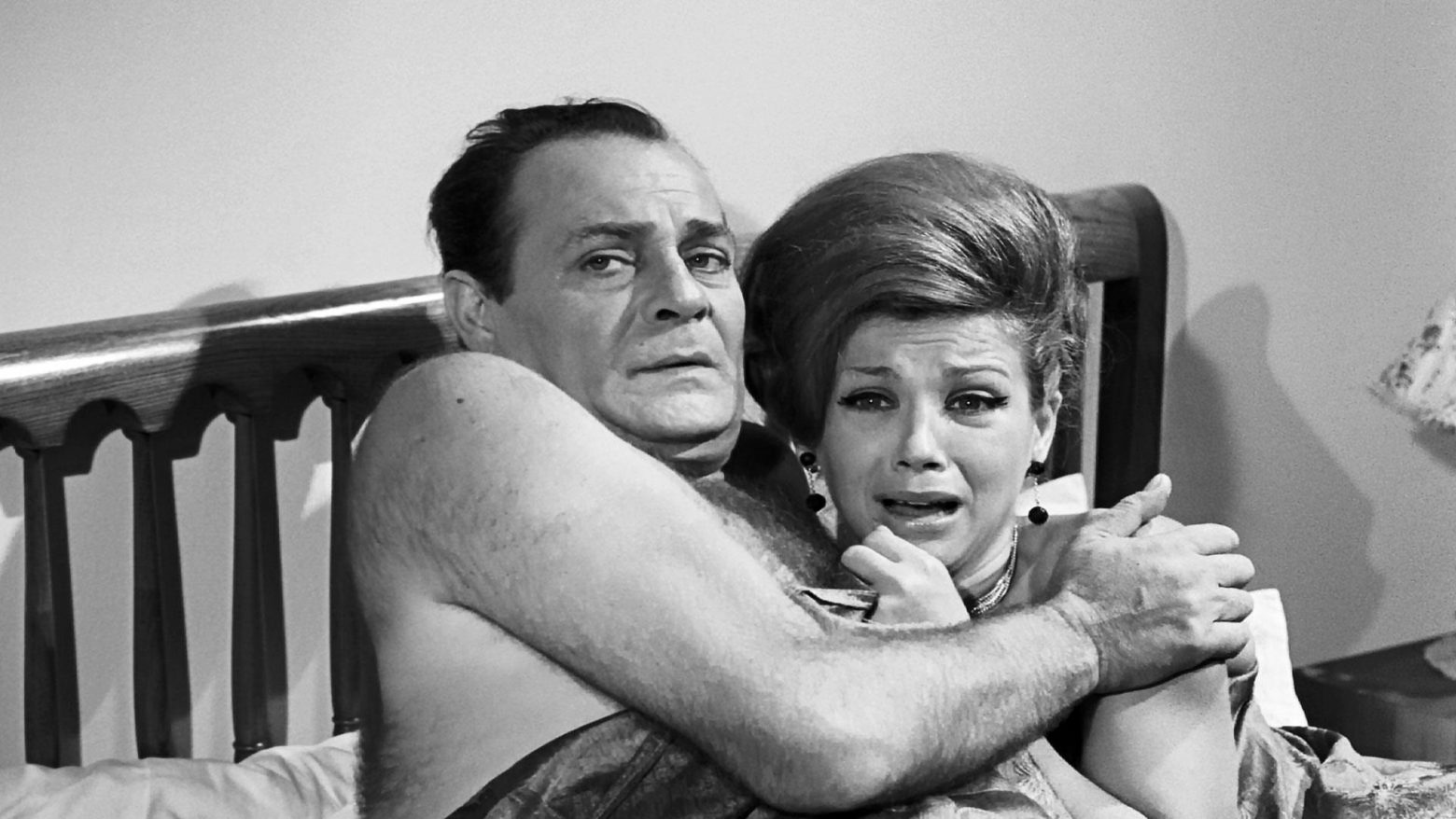 Μοιχεία: Σαν σήμερα πριν από 39 χρόνια η κατάργηση της ποινής από την κυβέρνηση Ανδρέα Παπανδρέου