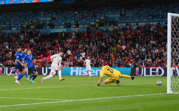 Ιταλία – Ισπανία: Ο Μοράτα ισοφαρίζει για τους Ισπανούς (1-1) (vid)