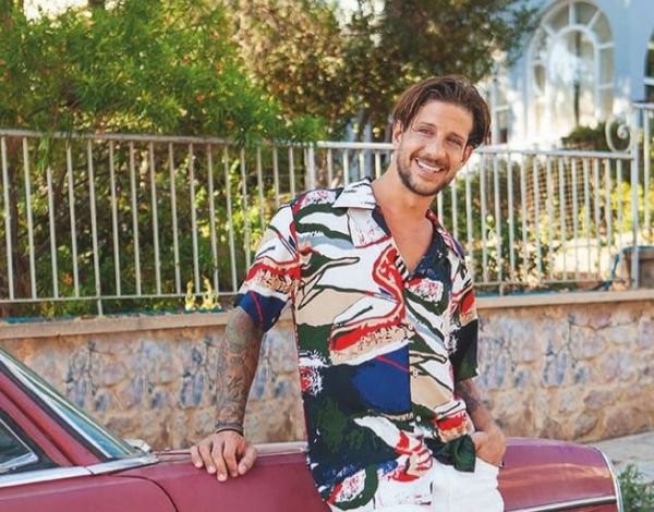 Στο νοσοκομείο με κοροναϊό ο Ηλίας Μπόγδανος – Τι συνέβη με την υγεία του