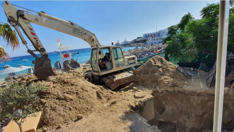 Μύκονος: «Έσπασε» η αποχέτευση από την υπερβολική δόμηση – Απομακρύνθηκαν τουρίστες από καταλύματα