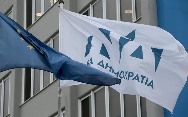 Οργή ΝΔ κατά Βαξεβάνη: Θα κληθεί να δώσει απαντήσεις στη Δικαιοσύνη για τις συκοφαντικές επιθέσεις