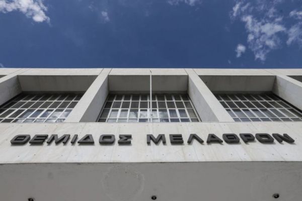 Υπόθεση Novartis: Στο αρχείο η μήνυση Αγγελή κατά Σοφουλάκη