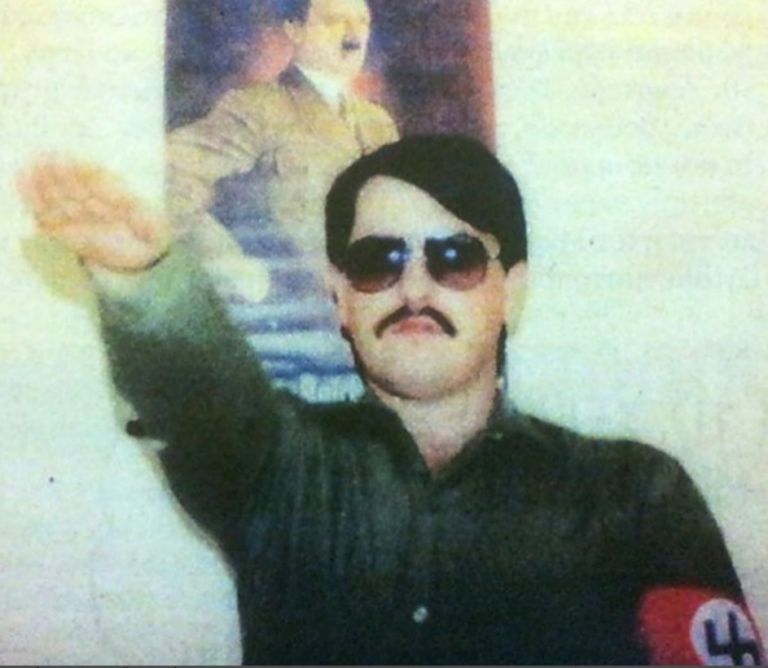 Χρήστος Παππάς: Από το Heil Hitler στις… «νεανικές αναζητήσεις» – Ο βίος και η πολιτεία του υπαρχηγού των νεοναζί