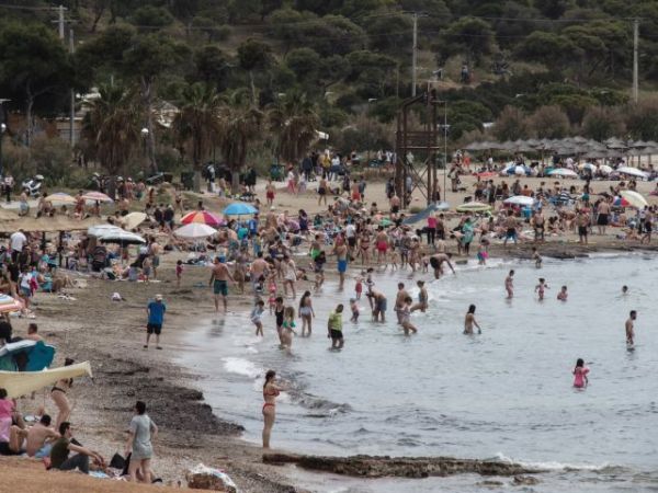 Καύσωνας: Σε ποιες περιοχές θα χτυπήσει «κόκκινο» ο υδράργυρος