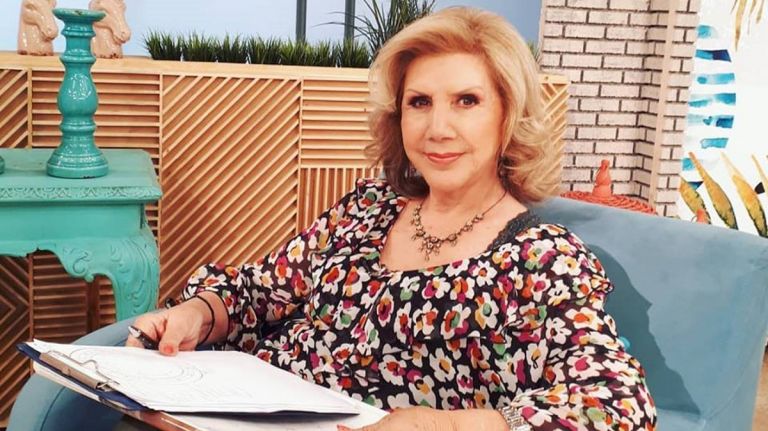 Τι λέει η Λίτσα Πατέρα για Ρούλα Κορομηλά, Ελένη Μενεγάκη και Φαίη Σκορδά