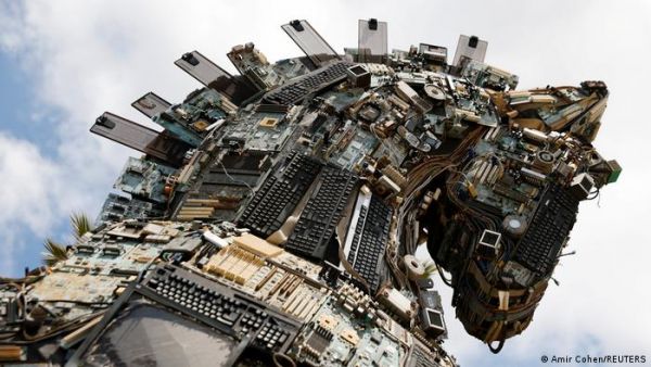 Ποιες χώρες χρησιμοποιούσαν το Pegasus – Οι επίμαχες λίστες