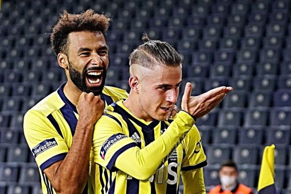 Πρόταση οκτώ εκατ. ευρώ για τον Πέλκα η Μπολόνια