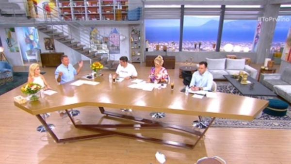 Φαίη Σκορδά: «Δεν μπορούμε να ασχολούμαστε συνέχεια με τον Πετράκο»