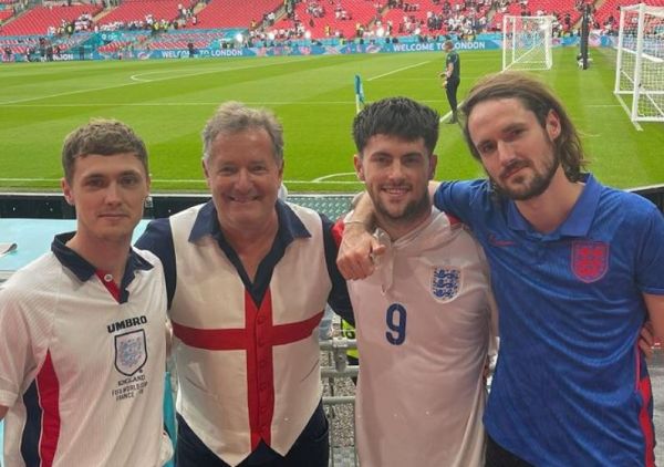 Πιρς Μόργκαν: Κόλλησε κοροναϊό πλήρως εμβολιασμένος – Το μήνυμα του