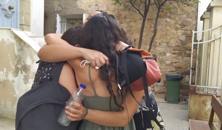 Χίος: Δικαίωση για έξι κορίτσια που ξυλοκοπήθηκαν άγρια κατά τη διάρκεια πανηγυριού